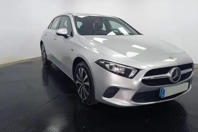 Usado Mercedes A250 Business 218 CV (160 kW) 2021