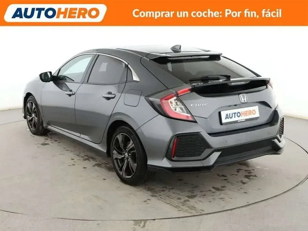 Usado Honda Civic Executive 131 CV (96 kW) 2017 Gris Berlina