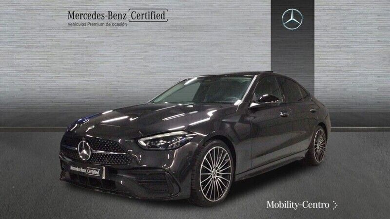 Gris grafito Nuevo 2024 Mercedes C200 AMG line Berlina | 52.900 € (Precio justo) - Imagen 1/4