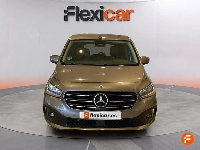 Usado Mercedes T180 116 CV (85 kW) 2023 Gris Monovolumen