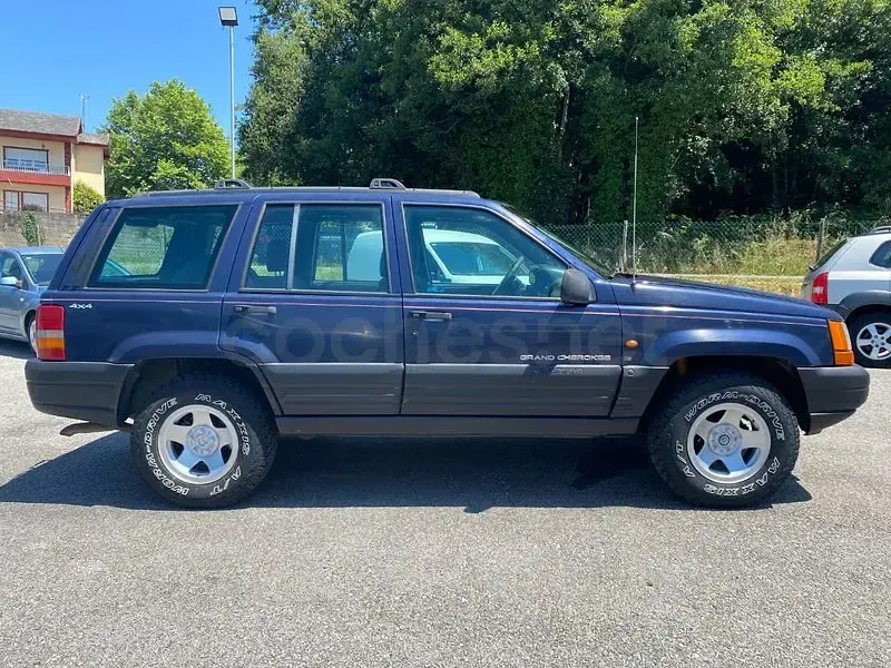 Usado Jeep Grand Cherokee Laredo 115 CV (84 kW) 1997 Azul SUV