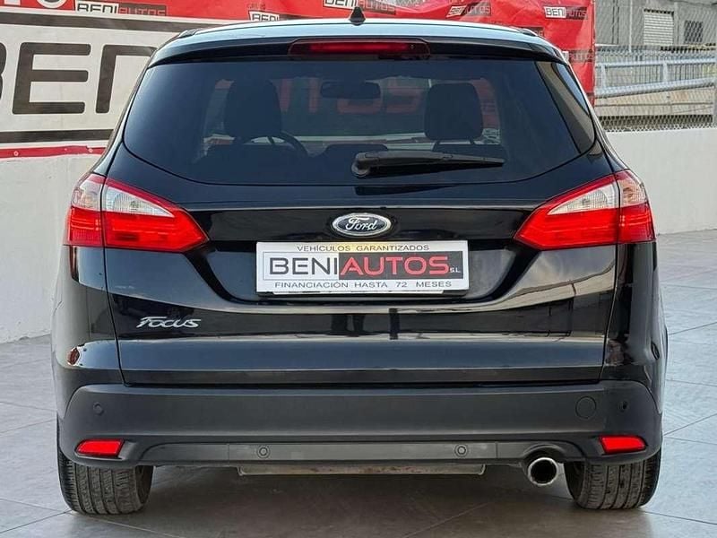 Usado Ford Focus Titanium 163 CV (119 kW) 2013 Negro Familiar