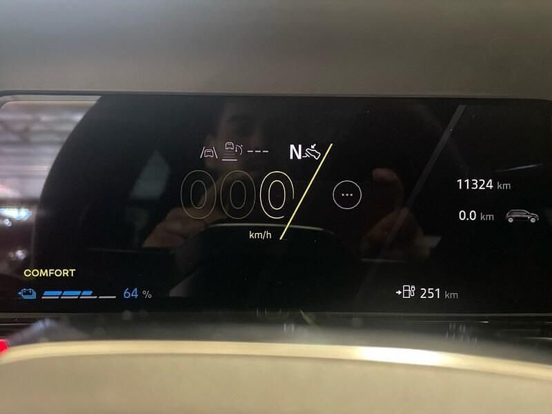 Usado Renault R5 Techno 110 kW (150 CV) 2025 Verde Utilitario