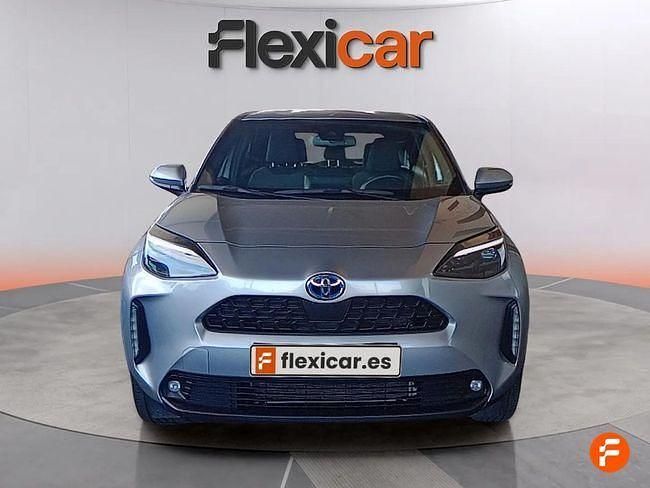 Usado Toyota Yaris Hybrid Active 116 CV (85 kW) 2024 Gris