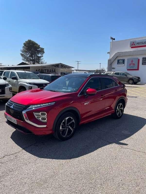 Usado Mitsubishi Eclipse Cross 188 CV (138 kW) 2022 Rojo SUV