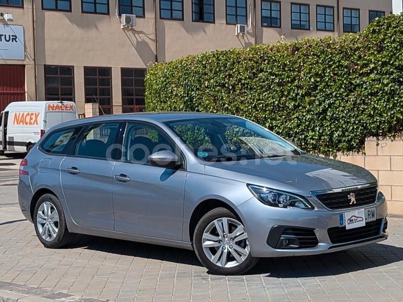 Gris / plata Usado 2021 Peugeot 308 Style Familiar | 13.400 € (Precio justo) - Imagen 1/4