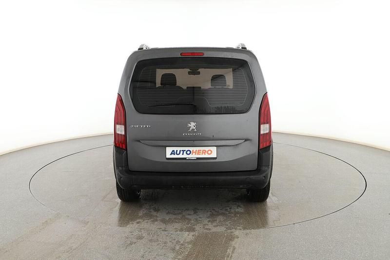 Usado Peugeot Rifter Active 102 CV (75 kW) 2018 Gris Monovolumen