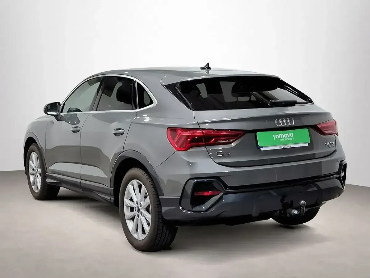 Usado Audi Q3 150 CV (110 kW) 2021 Gris SUV