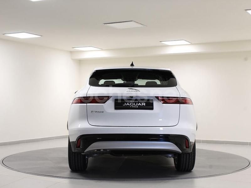 Usado Jaguar F-Pace R-Dynamic 204 CV (150 kW) 2023 Blanco SUV