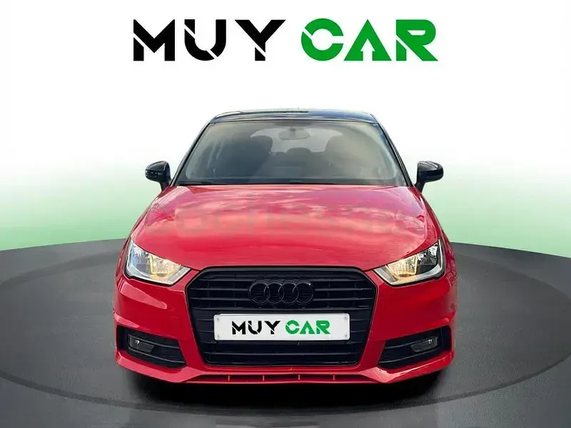 Usado Audi A1 Sportback Exclusive 95 CV (69 kW) 2018 Rojo Utilitario
