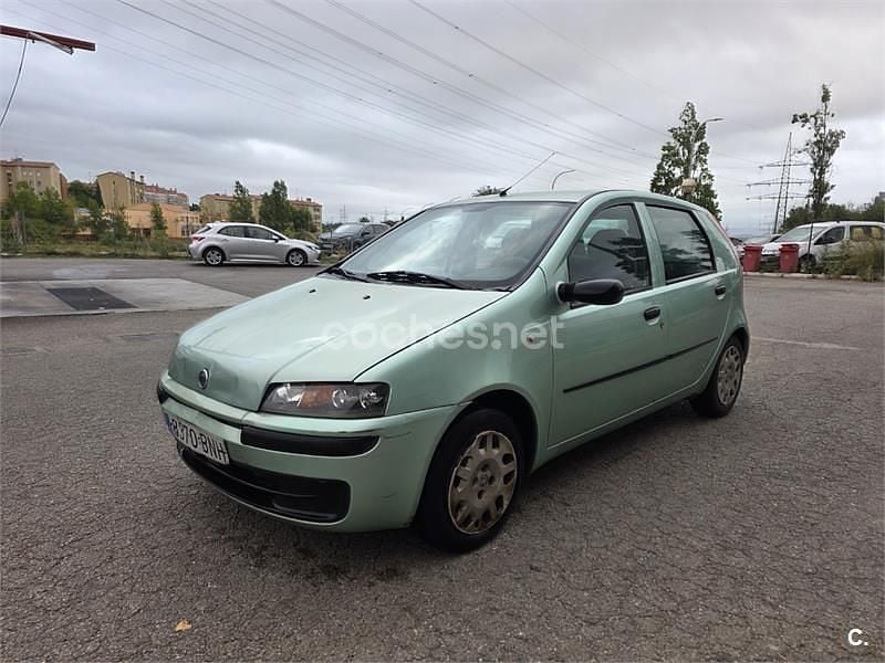 Verde Usado 2001 Fiat Punto Utilitario | 1680 € (Precio justo) - Imagen 1/4