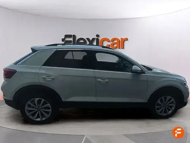 Usado VW T-Roc 115 CV (84 kW) 2025 Blanco SUV