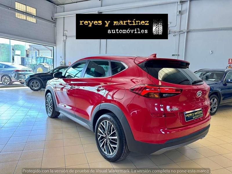 Begagnad Hyundai Tucson 116 HK (85 kW) 2020 Röd SUV