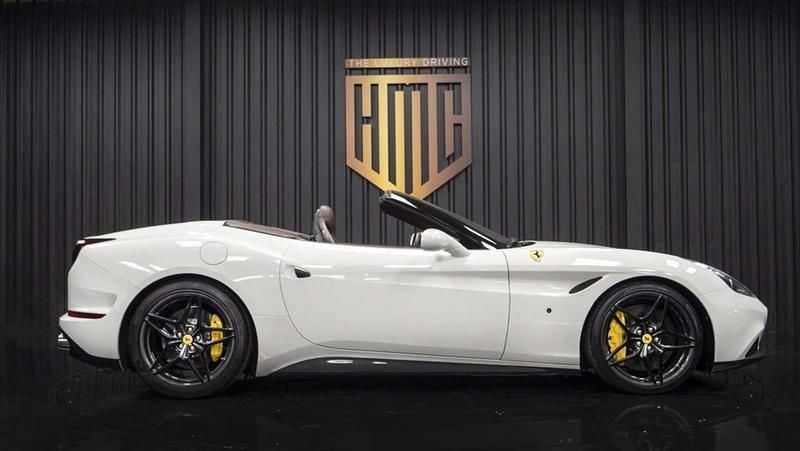 Usado Ferrari California 560 CV (411 kW) 2016 Blanco Descapotable
