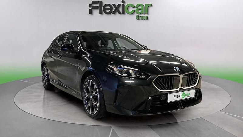 Usado BMW 120 170 CV (125 kW) 2025 Negro Utilitario