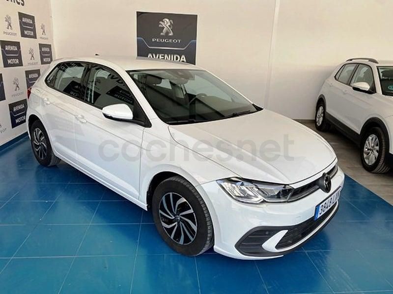 Usado VW Polo Life 95 CV (69 kW) 2022 Blanco Berlina