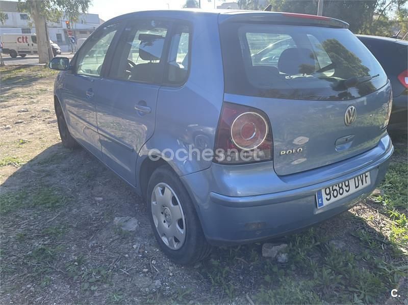 Używany VW Polo Advance 75 KM (55 kW) 2006 Niebieski Hatchback