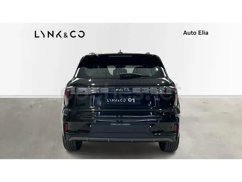 Usado Lynk & Co 01 276 CV (202 kW) 2026 Negro SUV