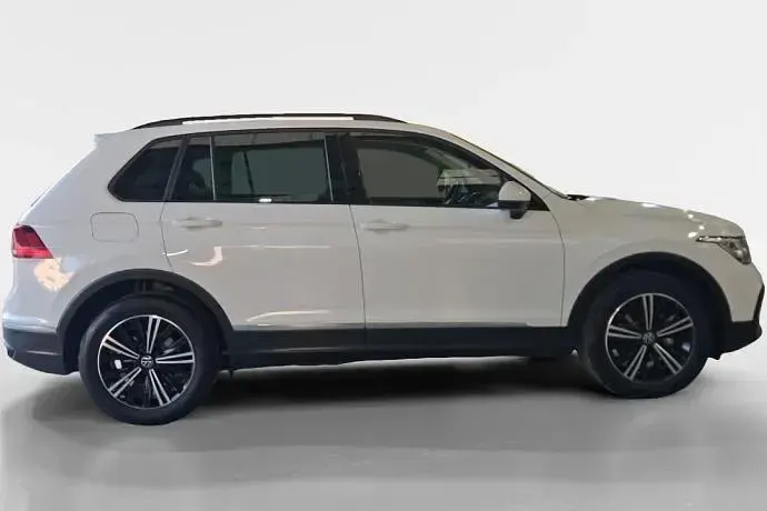 Usado VW Tiguan Sportline 150 CV (110 kW) 2024 SUV