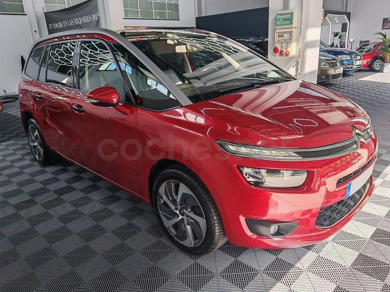 Usado Citroën Grand C4 Picasso Feel 150 CV (110 kW) 2016 Rojo Monovolumen