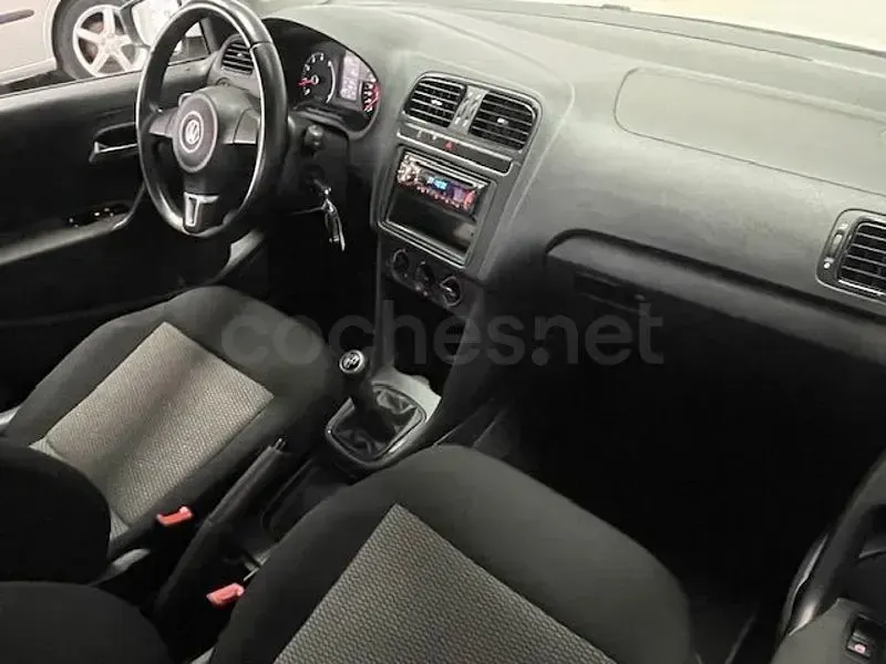 Używany VW Polo Advance 90 KM (66 kW) 2012 Biały Hatchback