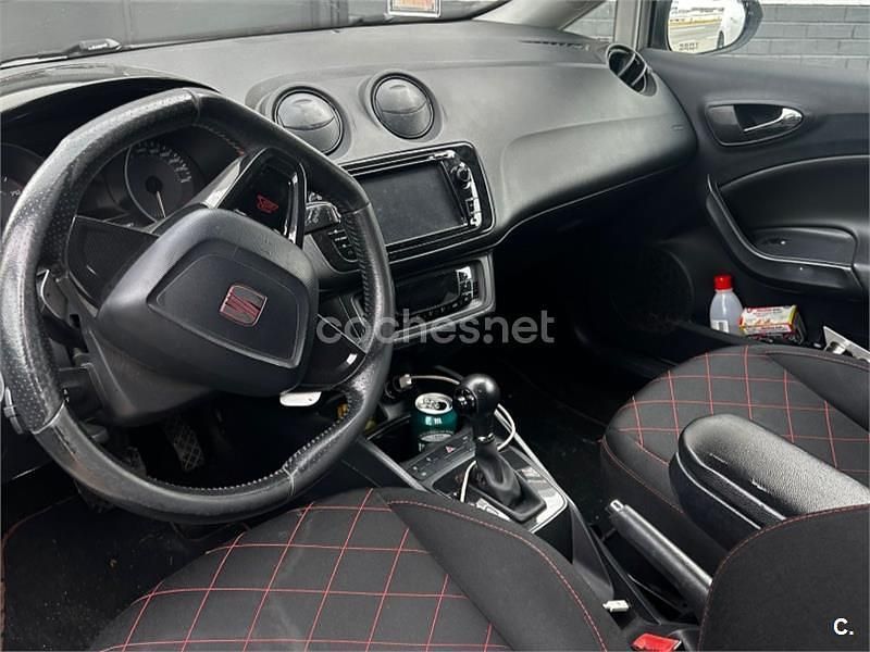 Usado Seat Ibiza SC FR 150 CV (110 kW) 2010 Blanco Utilitario