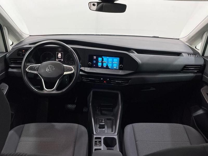 Usado VW Caddy 122 CV (89 kW) 2022 Blanco Monovolumen