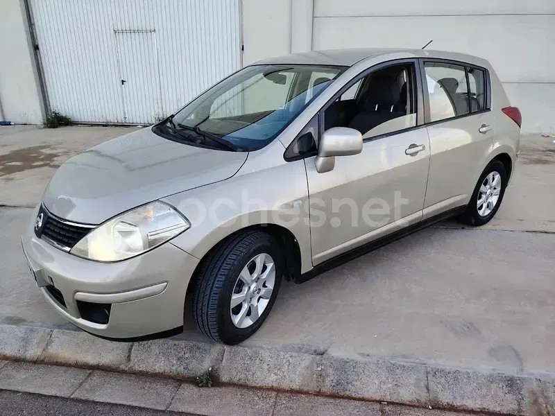 Occasion Nissan Tiida Tekna 105 ch (77 kW) 2010 Beige Berline
