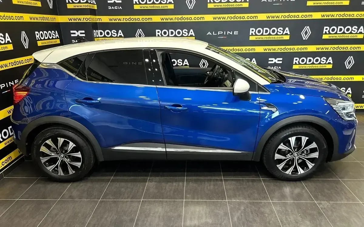 Usado Renault Captur Techno 145 CV (106 kW) 2024 Azul SUV
