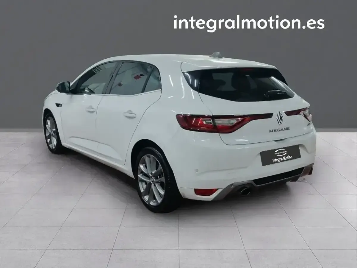 Usado Renault Mégane GT Line GT-Line 130 CV (95 kW) 2016 Blanco Berlina