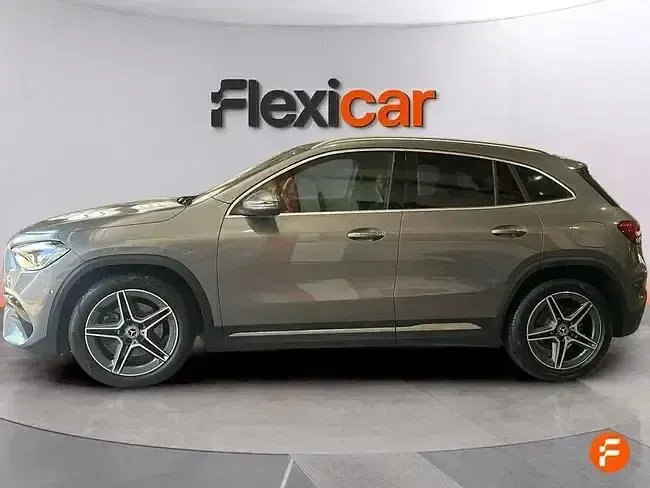 Usado Mercedes GLA200 150 CV (110 kW) 2021 Gris SUV