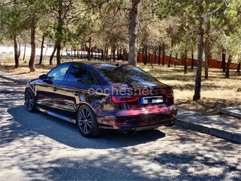 Usado Audi A3 Advanced 150 CV (110 kW) 2016 Granate Berlina