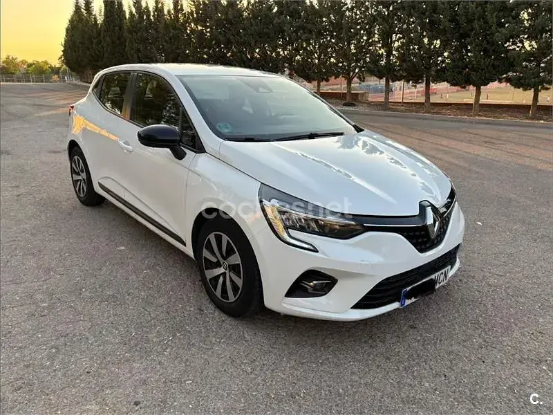 Usado Renault Clio V Equilibre 90 CV (66 kW) 2022 Blanco Berlina