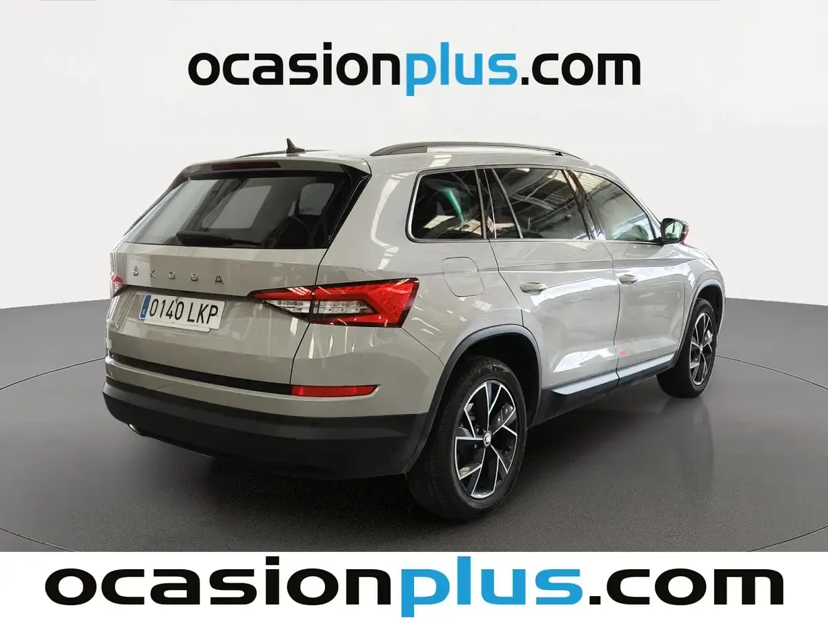 Käytetty Skoda Kodiaq Ambition 150 HP (110 kW) 2020 Harmaa Katumaasturi