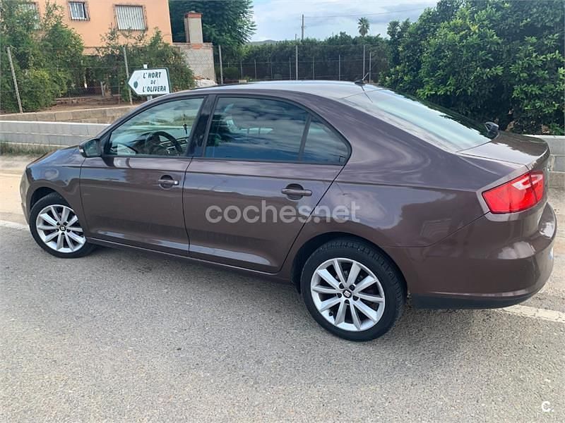 Marrón Usado 2017 Seat Toledo Berlina | 8900 € (Un poco caro) - Imagen 1/4