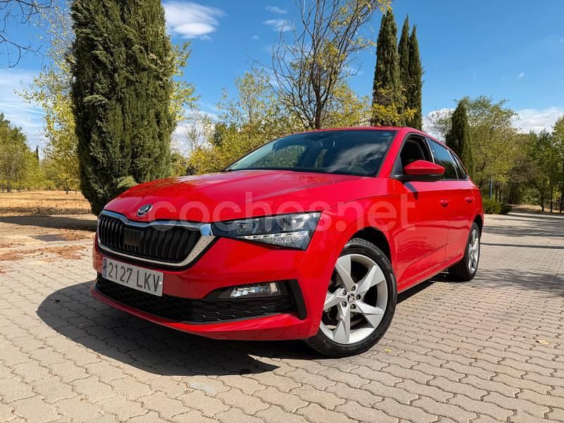 Rojo Usado 2020 Skoda Scala Ambition Utilitario | 10.990 € - Imagen 1/4