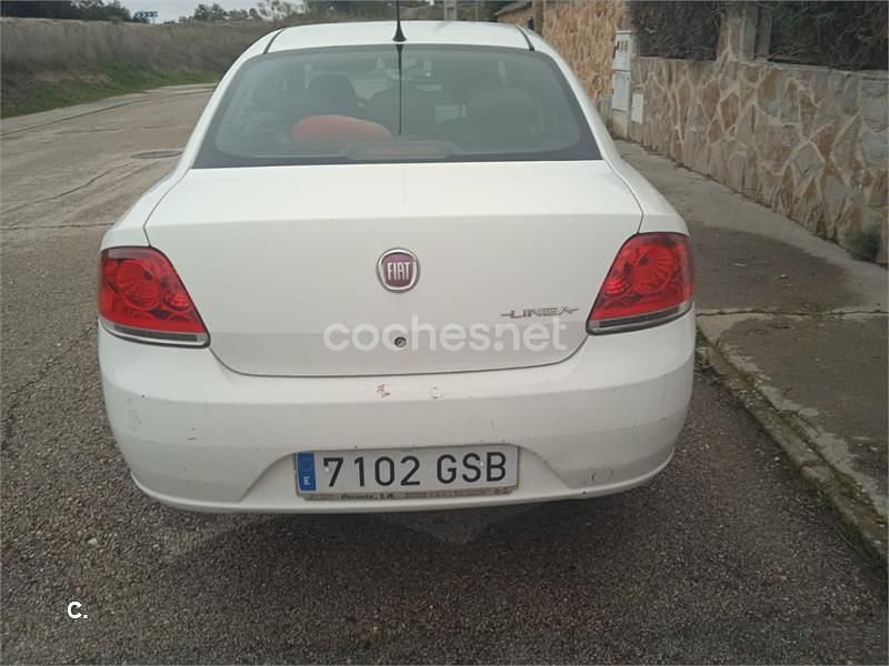 Blanco Usado 2009 Fiat Linea Active Berlina | 2900 € - Imagen 1/1