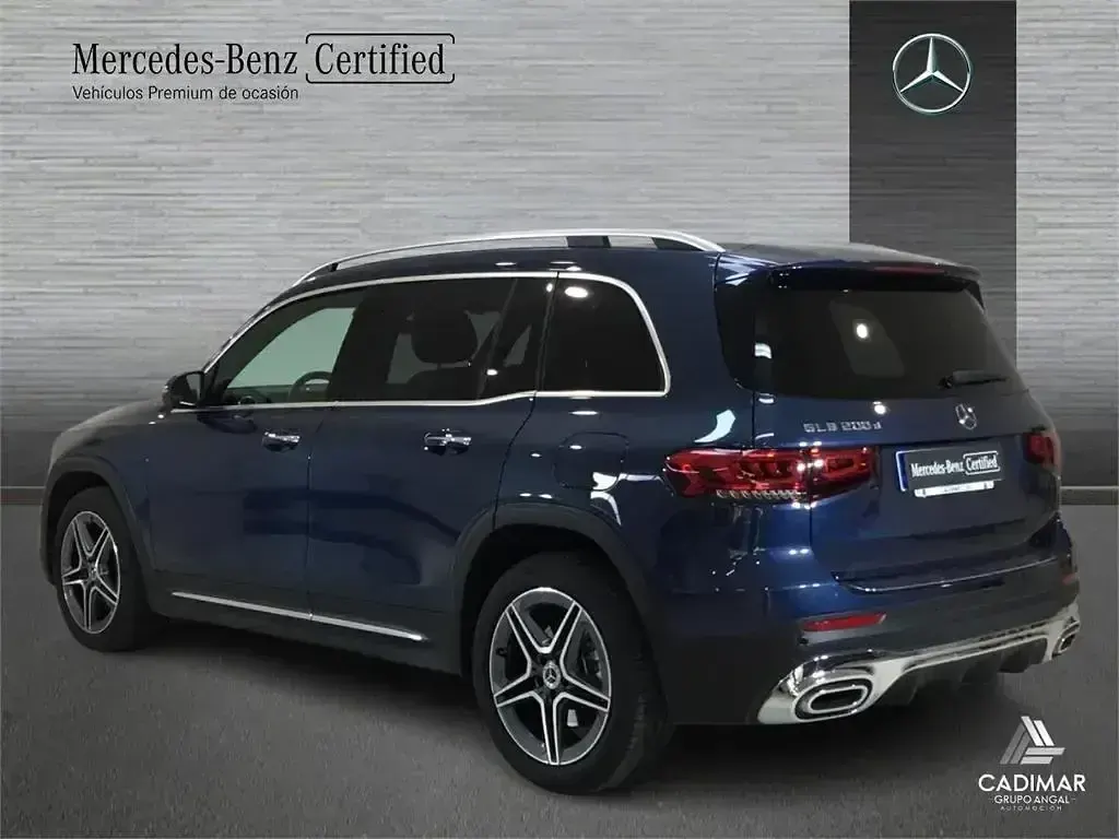 Usado Mercedes GLB200 150 CV (110 kW) 2020 Azul SUV
