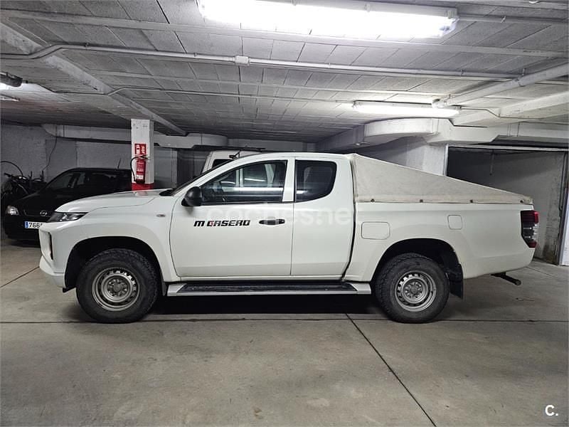 Usado Mitsubishi L200 150 CV (110 kW) 2020 Blanco Pickup/Camioneta