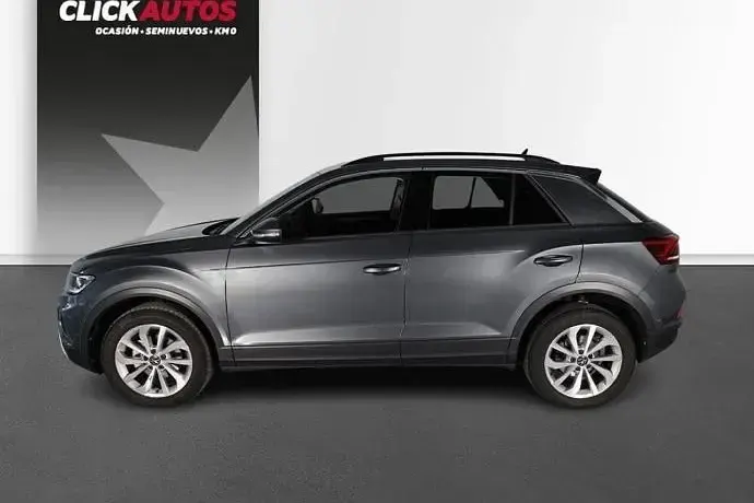 Usado VW T-Roc Life 111 CV (81 kW) 2024 Gris SUV