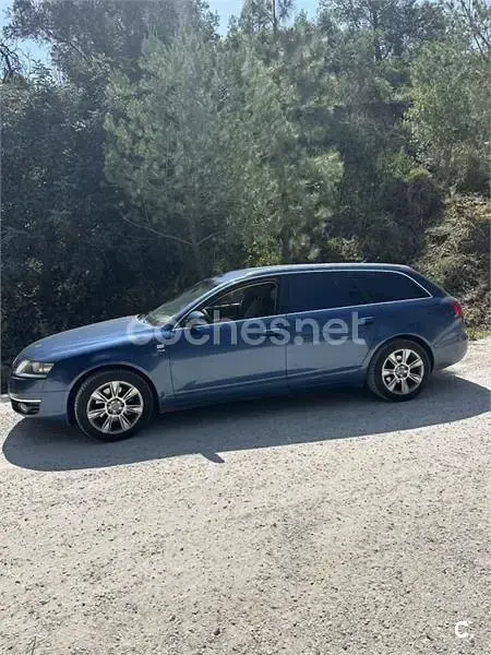 Usado Audi A6 170 CV (125 kW) 2007 Azul Familiar