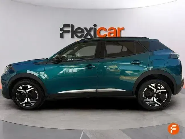 Usado Peugeot 2008 Allure 100 CV (73 kW) 2025 Azul SUV