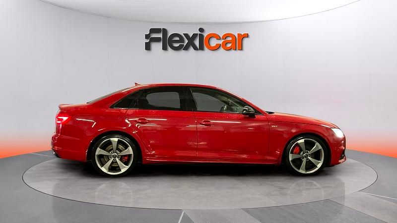 Usado Audi A4 Premium 272 CV (200 kW) 2017 Rojo Berlina