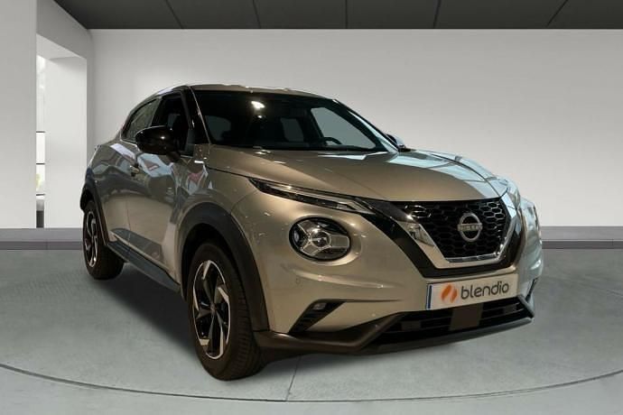 Usado Nissan Juke N-Connecta 116 CV (85 kW) 2024 Gris SUV