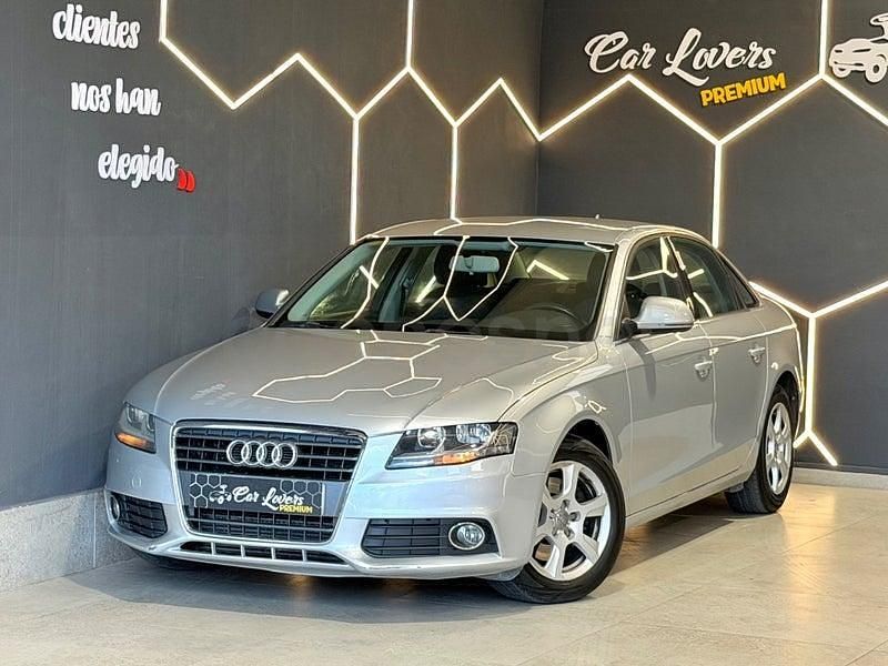 Usado Audi A4 S-Line 143 CV (105 kW) 2009 Gris / plata Berlina