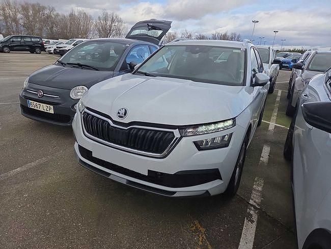 Usado Skoda Kamiq Selection 150 CV (110 kW) 2024 Blanco SUV