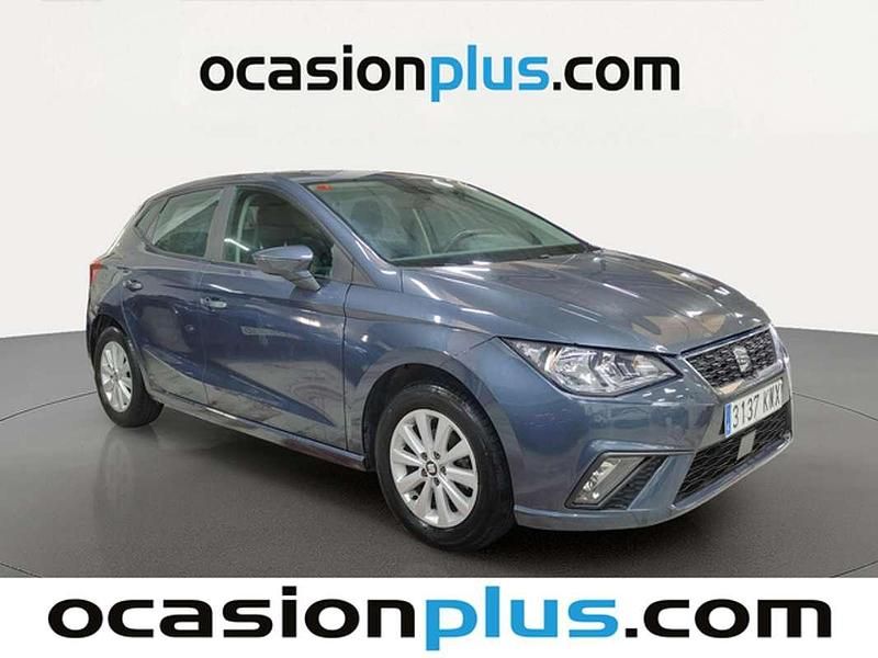 Usado Seat Ibiza Style 80 CV (58 kW) 2019 Gris Utilitario