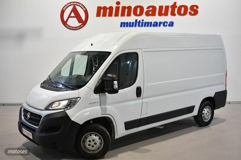 Blanco Usado 2019 Fiat Ducato Van | 14.990 € (Buen precio) - Imagen 1/4