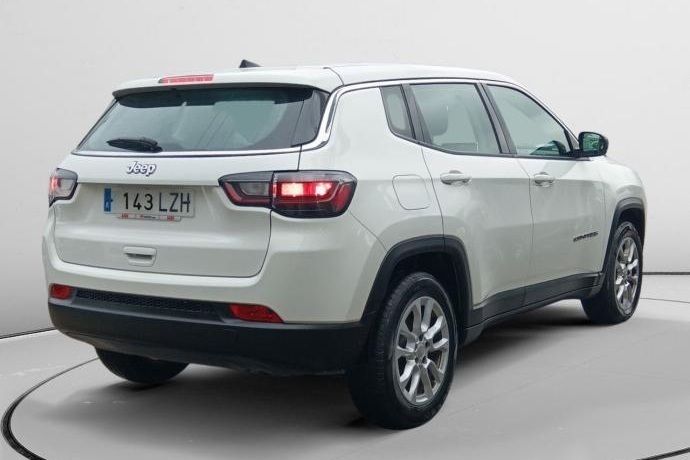 Usado Jeep Compass Longitude 131 CV (96 kW) 2022 SUV