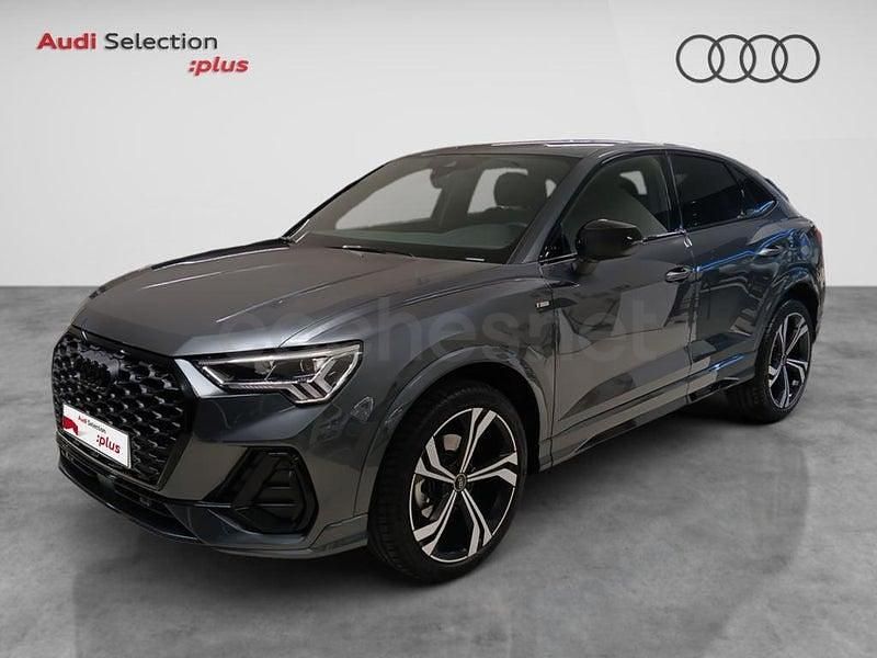 Usado Audi Q3 Sportback Ambiente 150 CV (110 kW) 2025 Gris / plata SUV